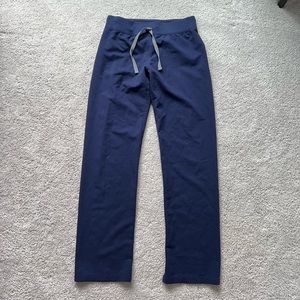 Womens XS navy figs scrub cargo pants